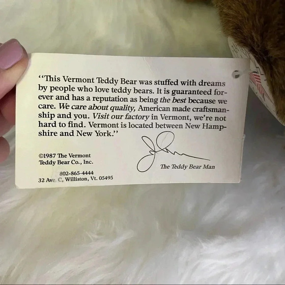 The Vermont Teddy Bear Company Vintage Teddy Bear - Picture 3 of 8